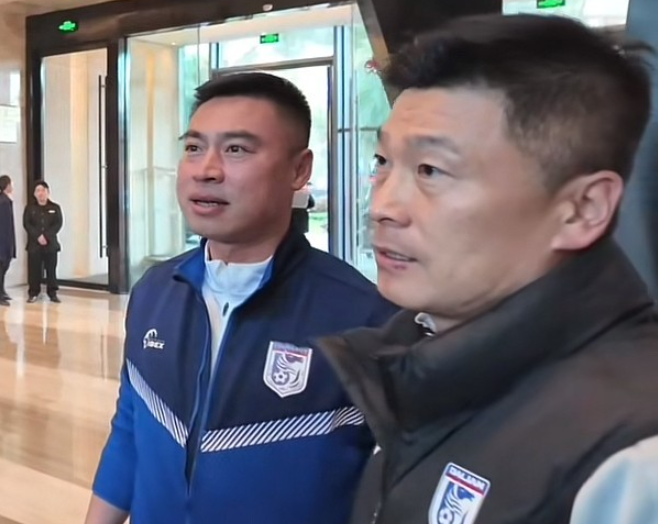 包含北马其顿国脚实力平稳，未能晋级下一阶段的词条