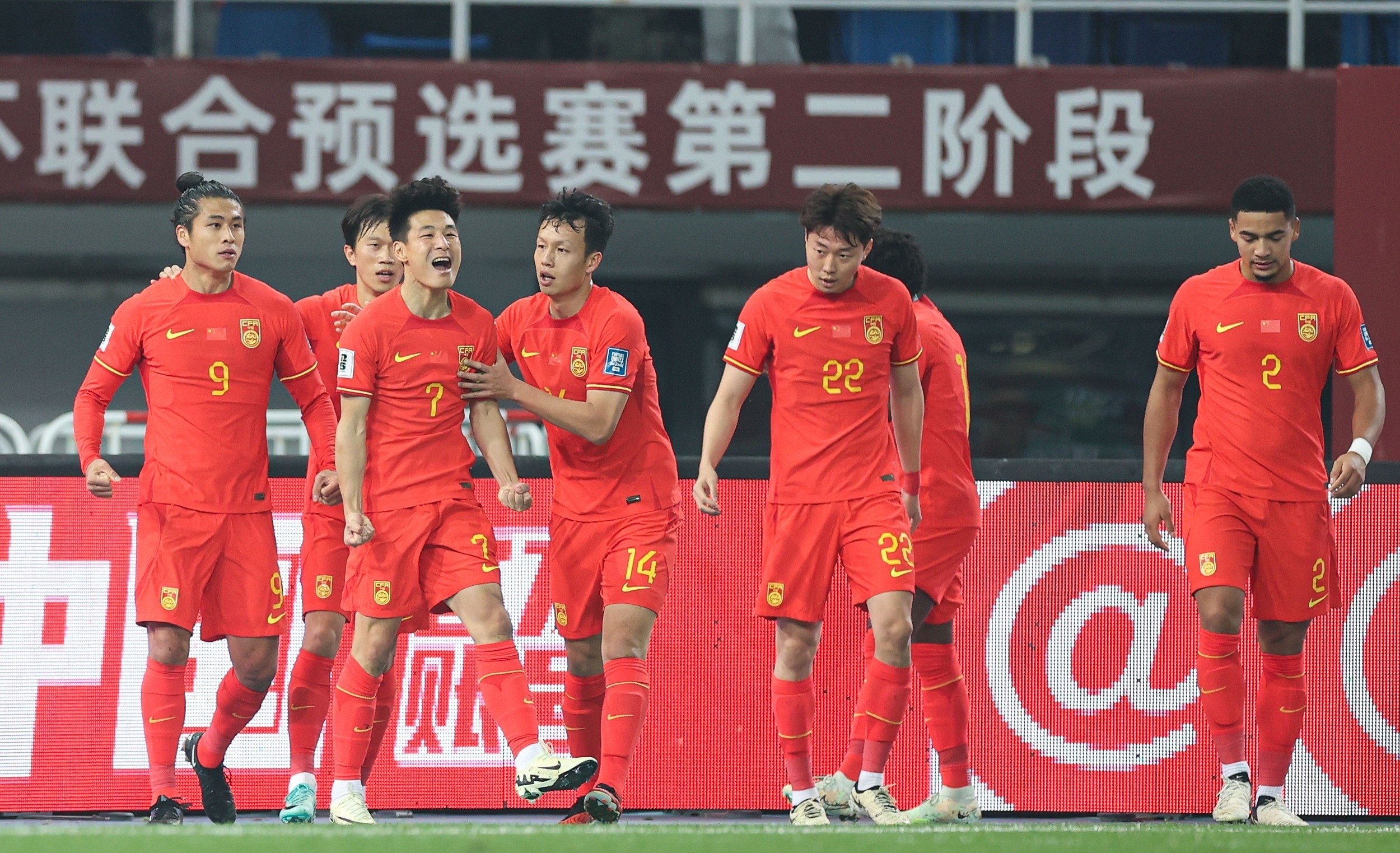 大胜!亚洲队伍挑战成功,击败对手夺冠的简单介绍 大胜!亚洲队伍挑战成功,击败对手夺冠的简单介绍