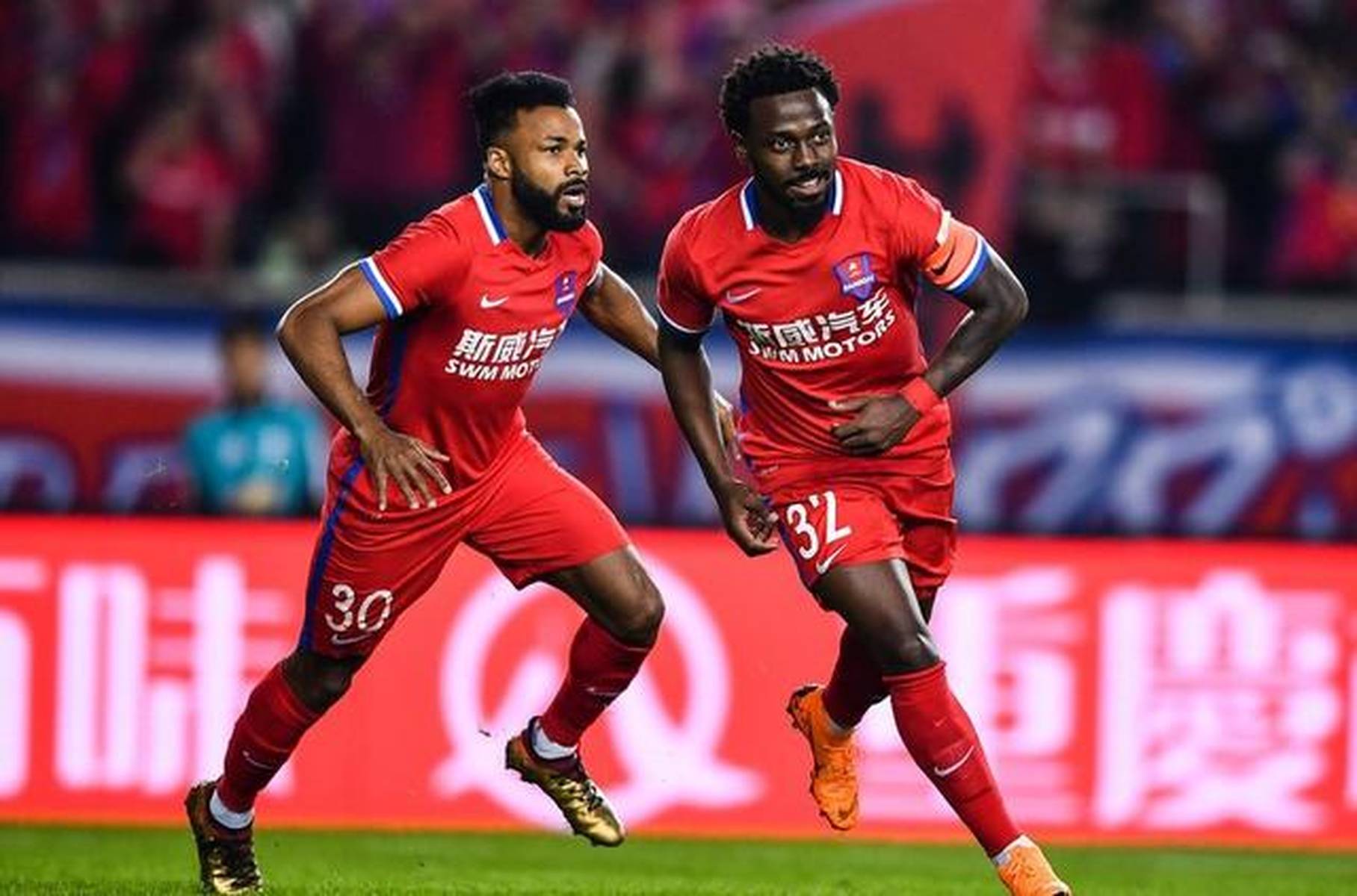 开云体育中国官网-阿姆斯特丹主场大胜对手，稳居联赛前列的简单介绍