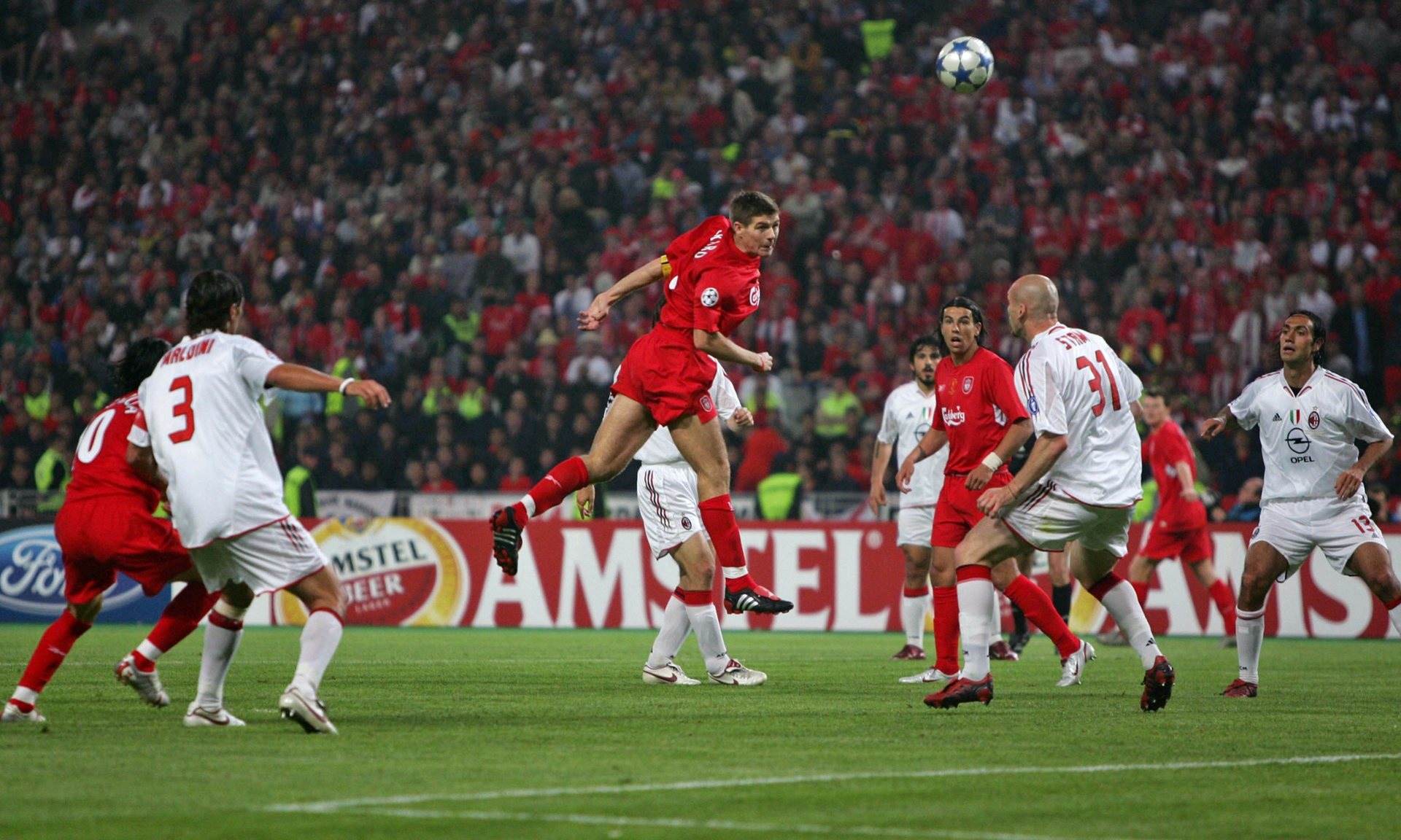 关于每个进球都值得回味：足球比赛中的精彩瞬间的信息