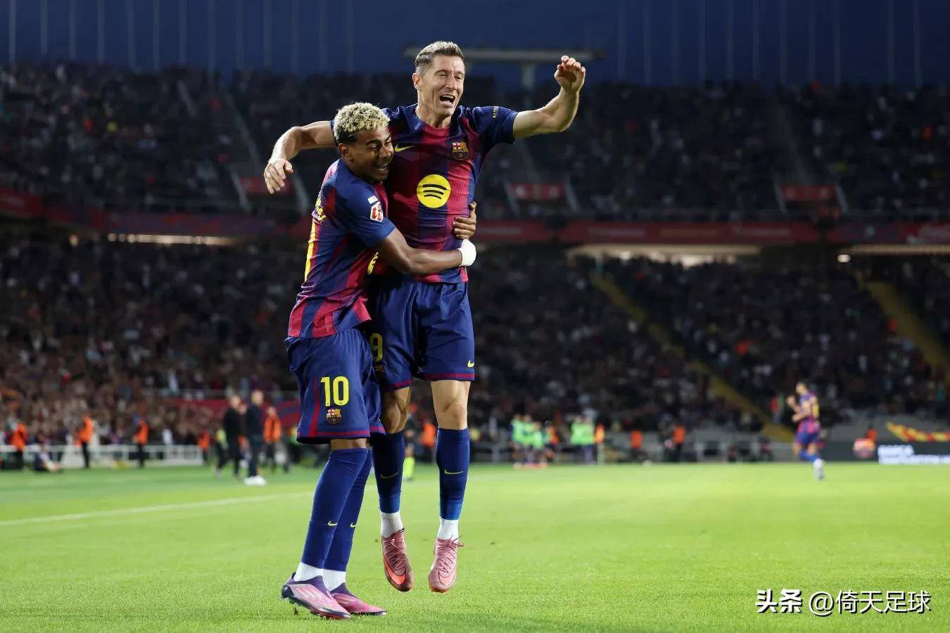 关于安联球场上演曼联vs巴萨，球员实力堪忧的信息